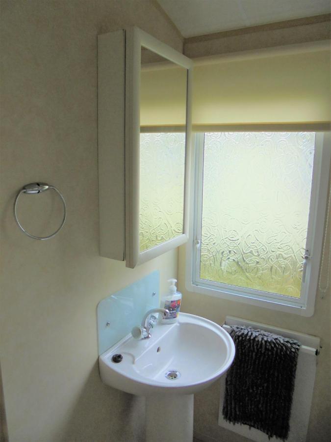 Coral Beach : The Richmond:- 6 Berth, Blow Heated 英戈尔德梅尔斯 外观 照片