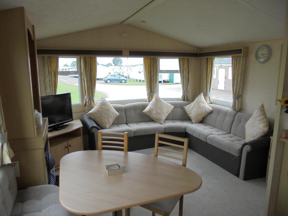 Coral Beach : The Richmond:- 6 Berth, Blow Heated 英戈尔德梅尔斯 外观 照片