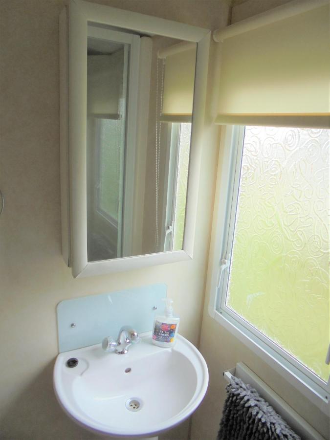 Coral Beach : The Richmond:- 6 Berth, Blow Heated 英戈尔德梅尔斯 外观 照片