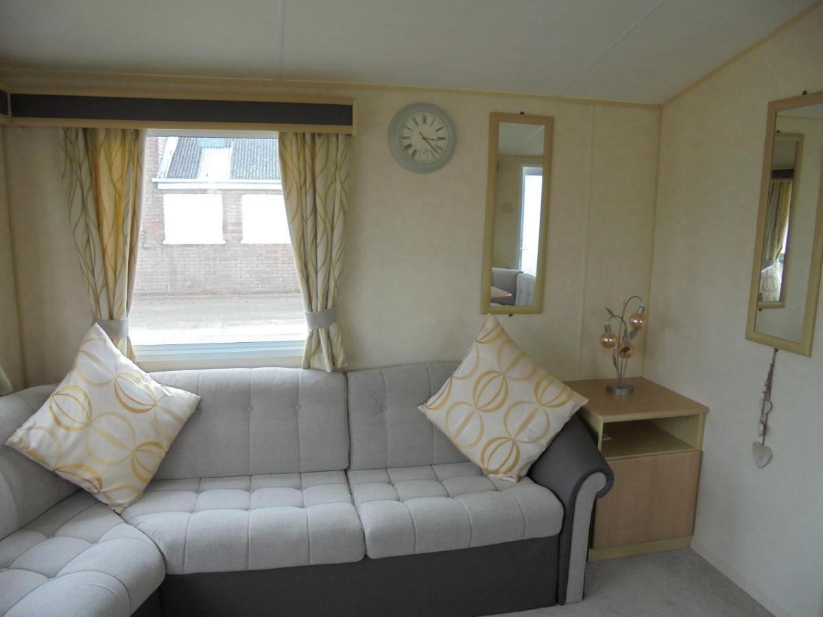 Coral Beach : The Richmond:- 6 Berth, Blow Heated 英戈尔德梅尔斯 外观 照片