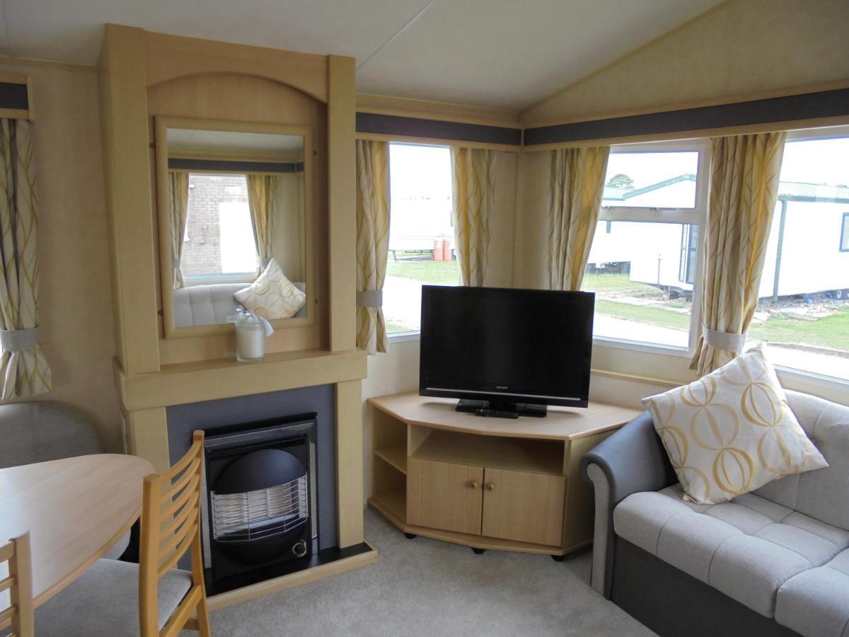 Coral Beach : The Richmond:- 6 Berth, Blow Heated 英戈尔德梅尔斯 外观 照片